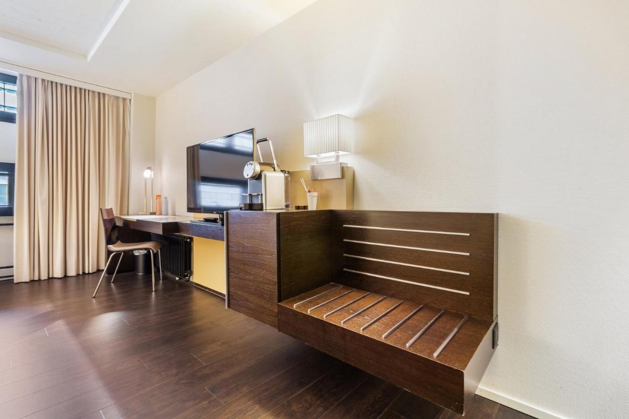 Becozy Self Check-In & Pop-Up Hotel Sihlcity Otel
