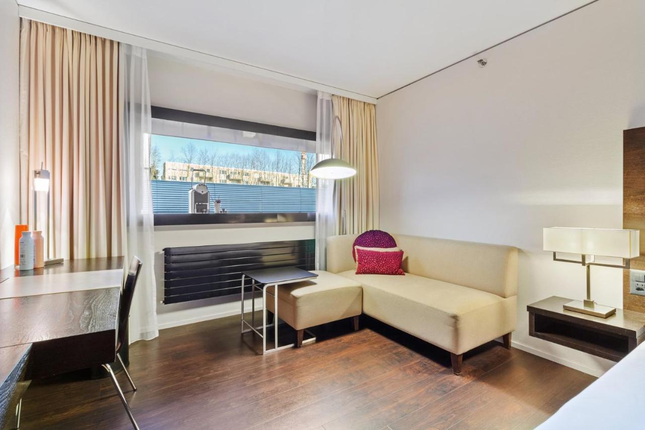 Becozy Self Check-In & Pop-Up Hotel Sihlcity * Zürih