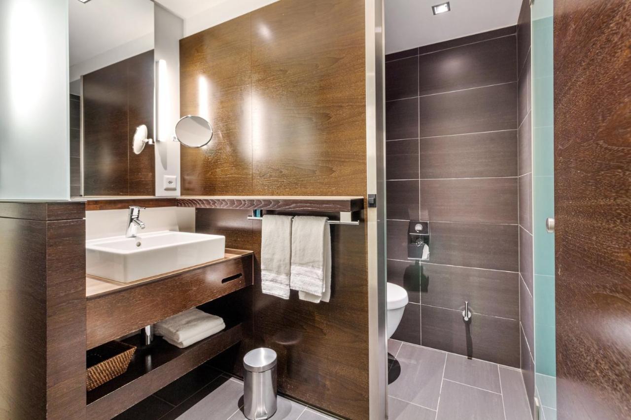Becozy Self Check-In & Pop-Up Hotel Sihlcity Otel